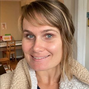 Meet your Posher, Jaclyn